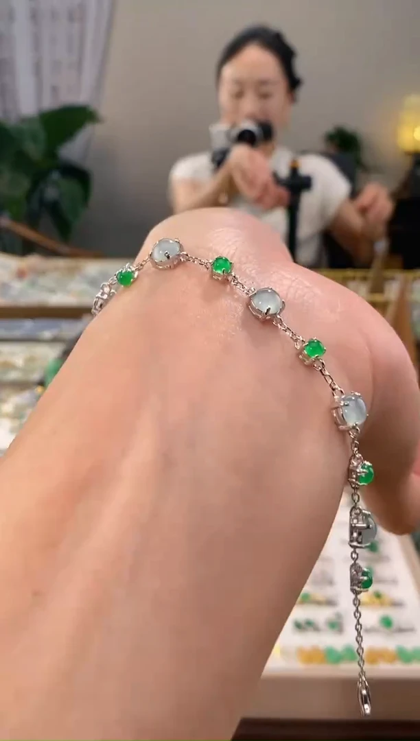 翡翠银S925镶嵌吊坠(不含链)蛋面手链