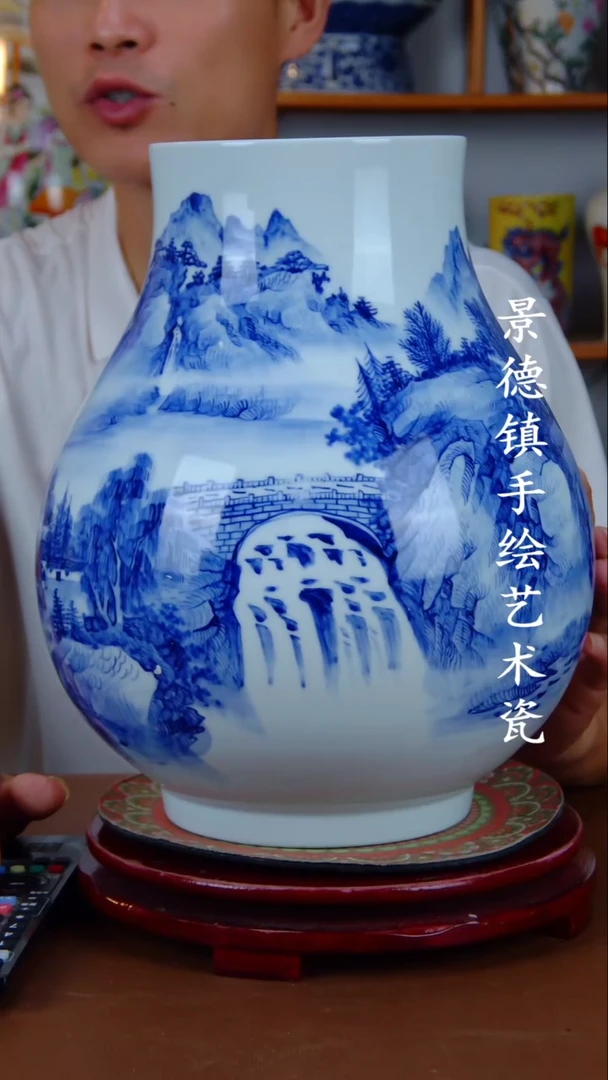 现代景德镇手工手绘陶瓷摆件21