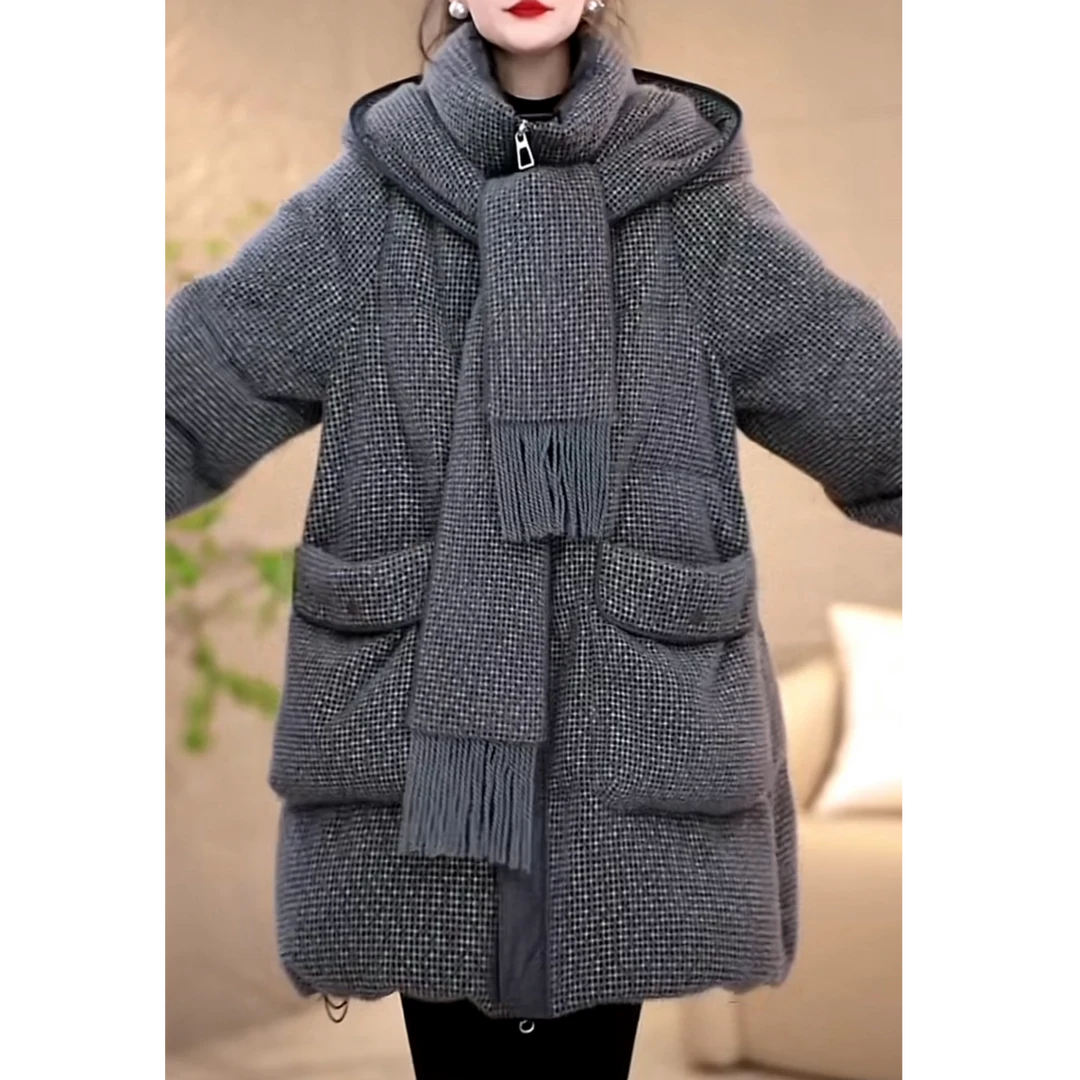 2025冬季新款时尚百搭轻奢高级感围巾领大码保暖中长款羽绒服女