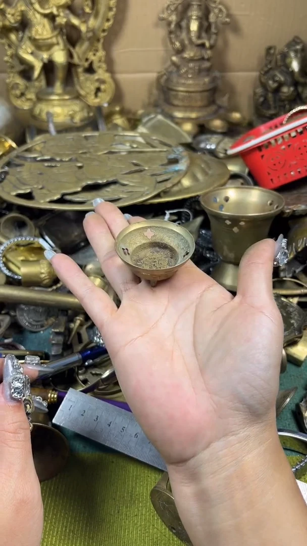 用****4亿锦铜回流铜器摆件5