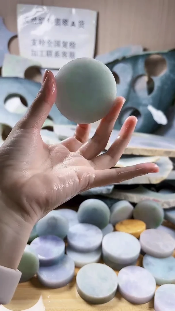 翡翠未镶嵌颈饰翡翠A货 温谭013