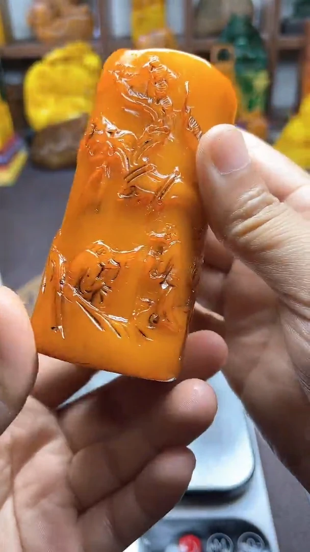 寿山石印石纯天然石料带底座