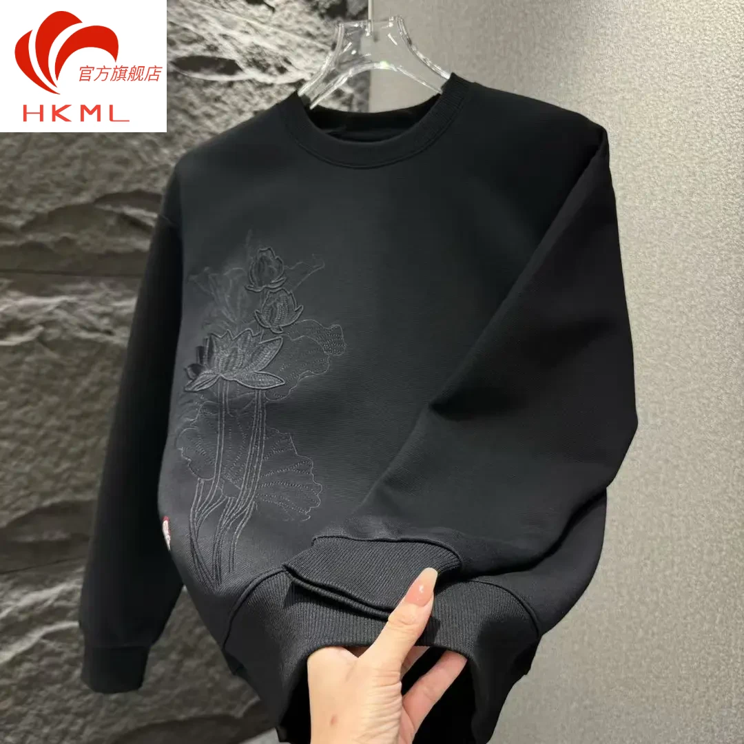 早秋男士清新淡雅古风圆领刺绣重工修身卫衣套头时尚轻奢长袖新款