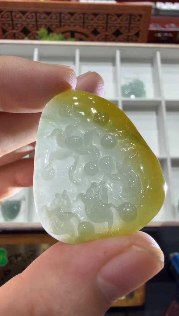 未镶嵌挂件翡翠A货翡翠多样性孤品