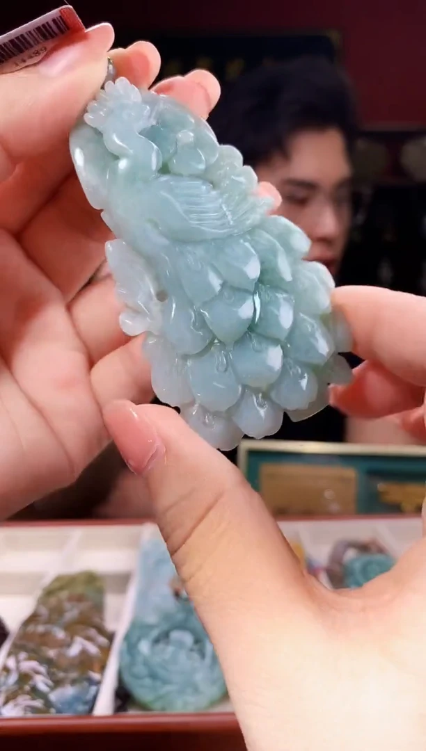 翡翠未镶嵌颈饰翡翠A货