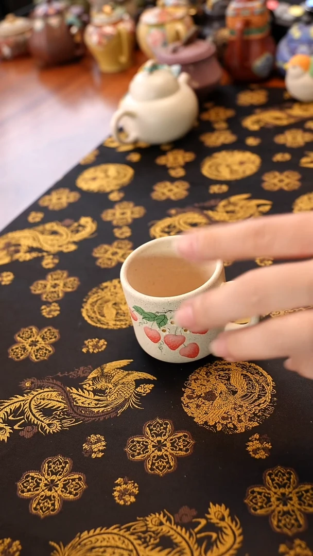 茶壶紫砂白段泥草莓杯