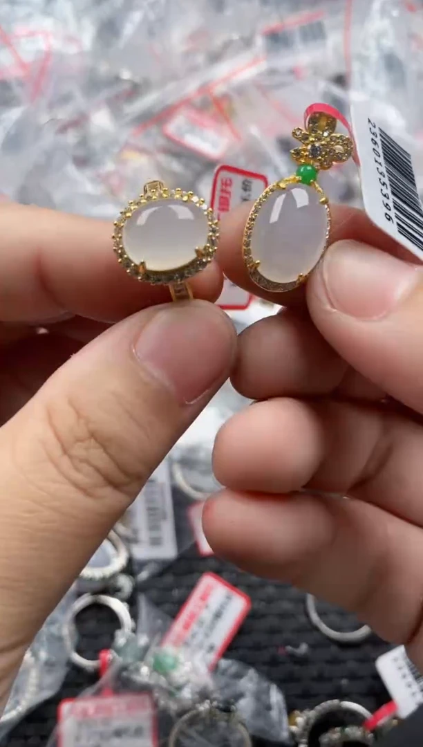 银S925镶嵌戒指翡翠88888   3