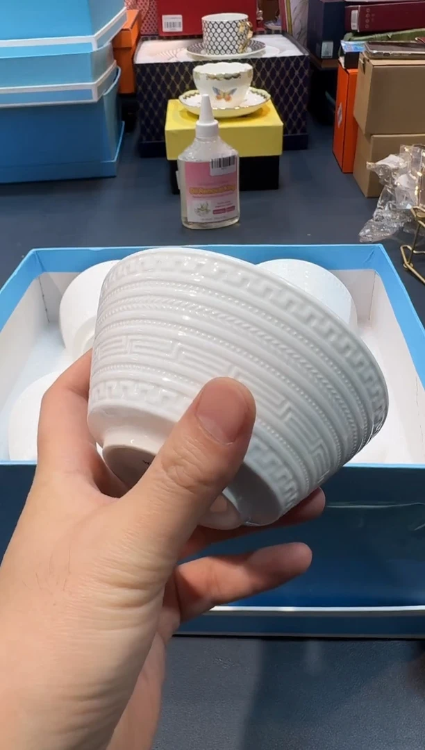 【闪购商品】碗A051-H1668全场正品，京东包邮