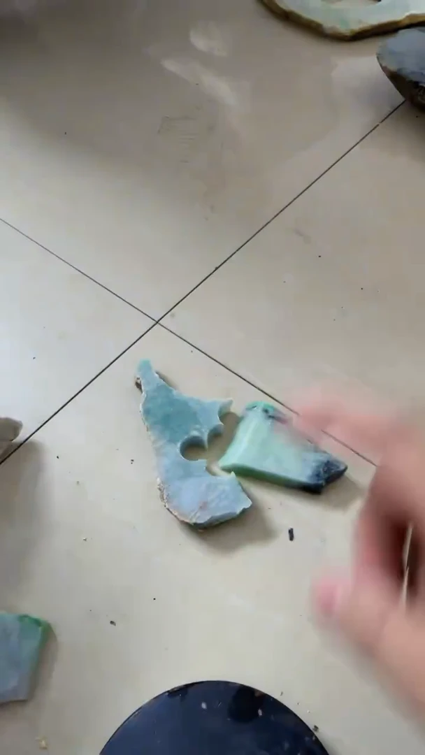 【闪购商品】翡翠颈饰未镶嵌328天然翡翠