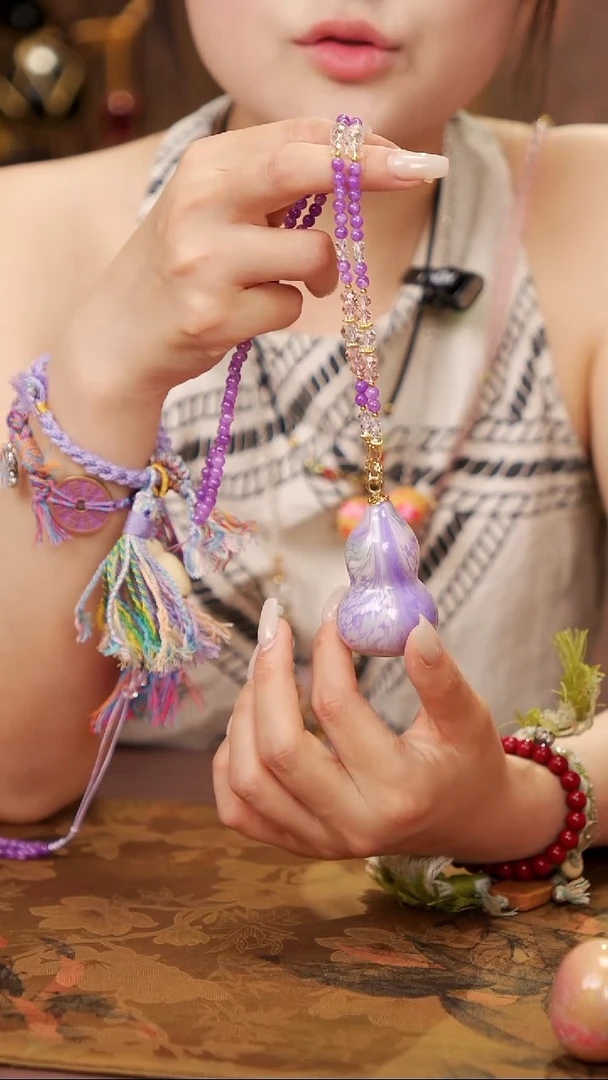 225天琦閤漆艺小葫芦挂件58