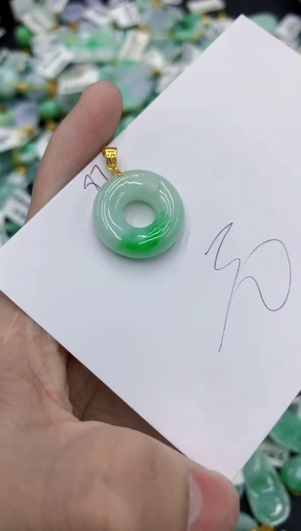 颈饰未镶嵌翡翠111111111111111