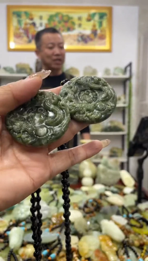 【闪购商品】岫玉吊坠未镶嵌多样性发货其中发一件