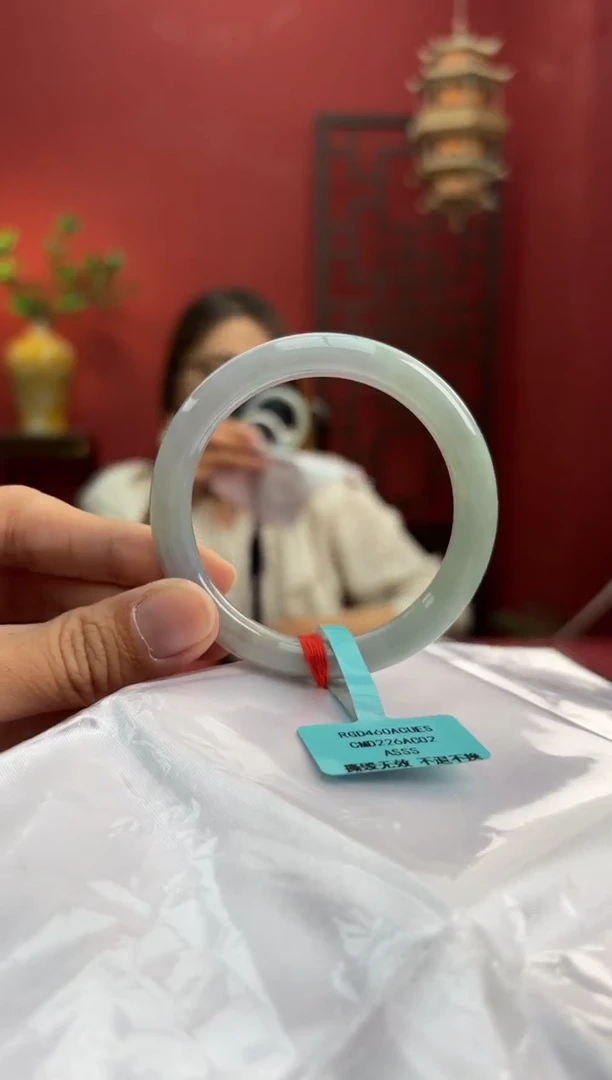 未镶嵌手镯翡翠翡翠手镯2