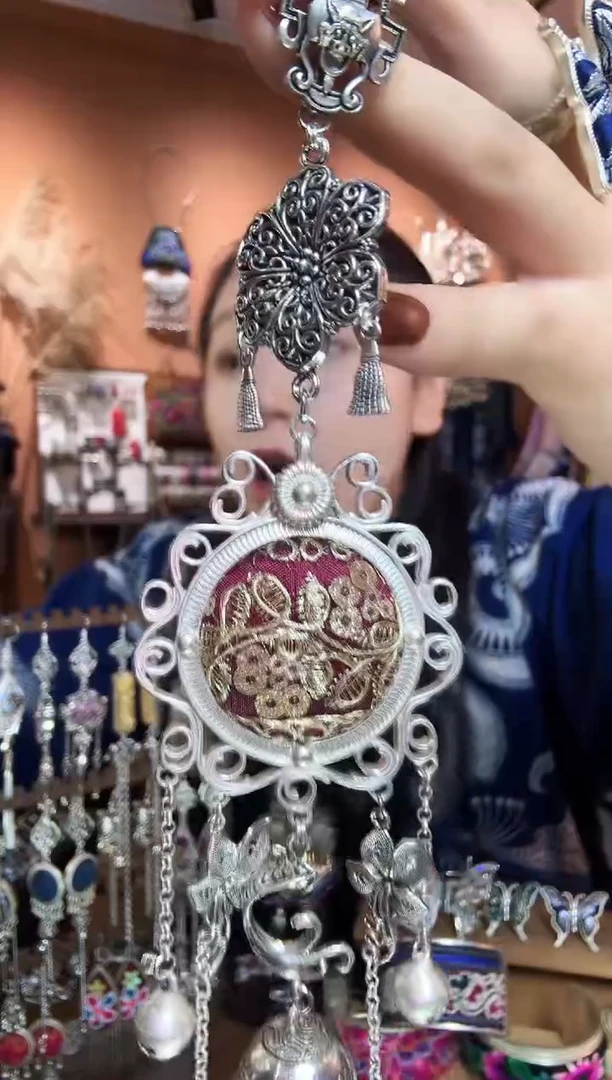 刺绣纯手工民族风压襟