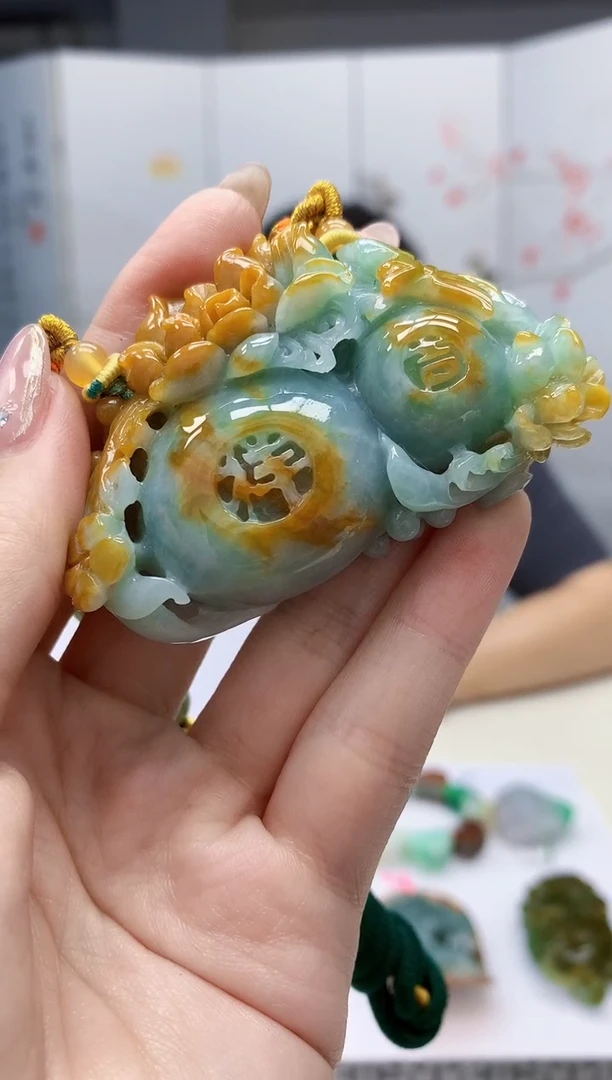 【闪购商品】定制翡翠未镶嵌5152jw-毛货挂件95