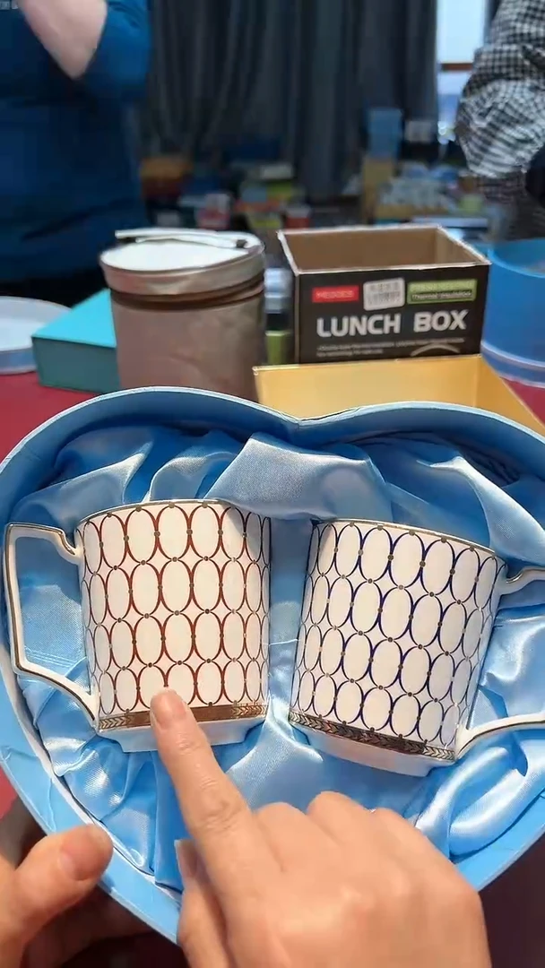 【闪购商品】瓷片锅碗瓢盆一件不剩