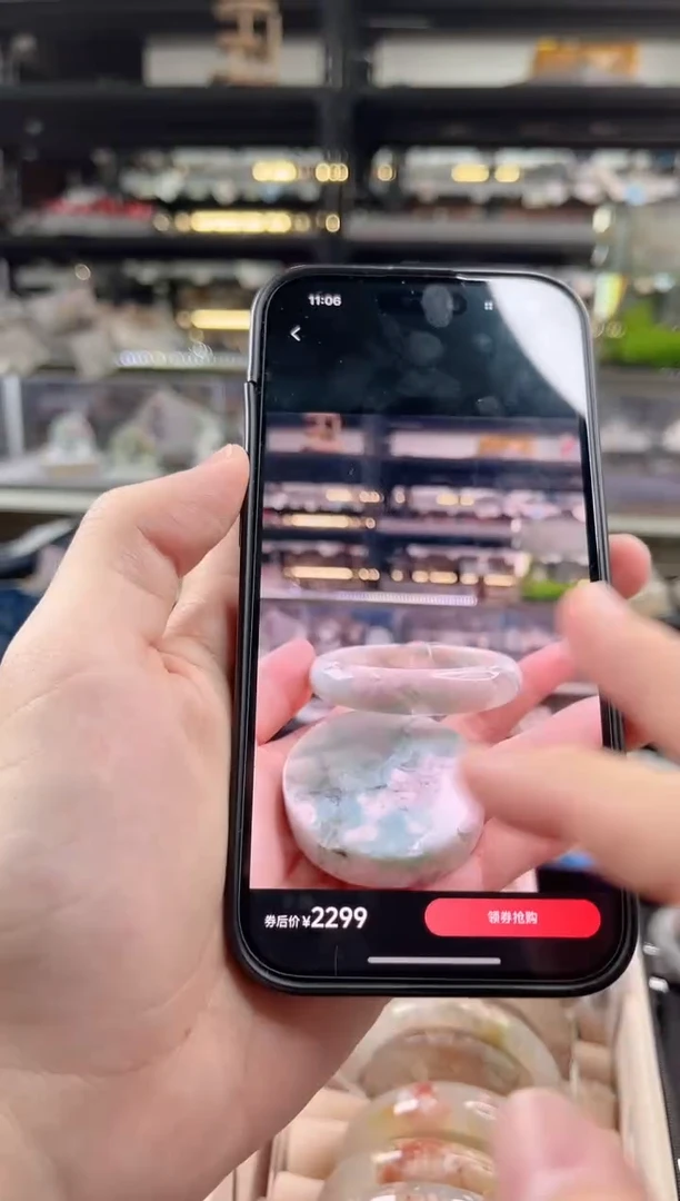 未镶嵌手镯石英质玉六*六圈口（赠品镯心）