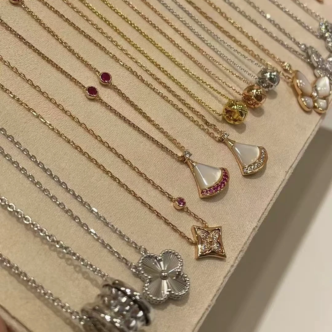 #三男孩专享#003 白色老花项链百搭时尚款镶嵌金色轻奢