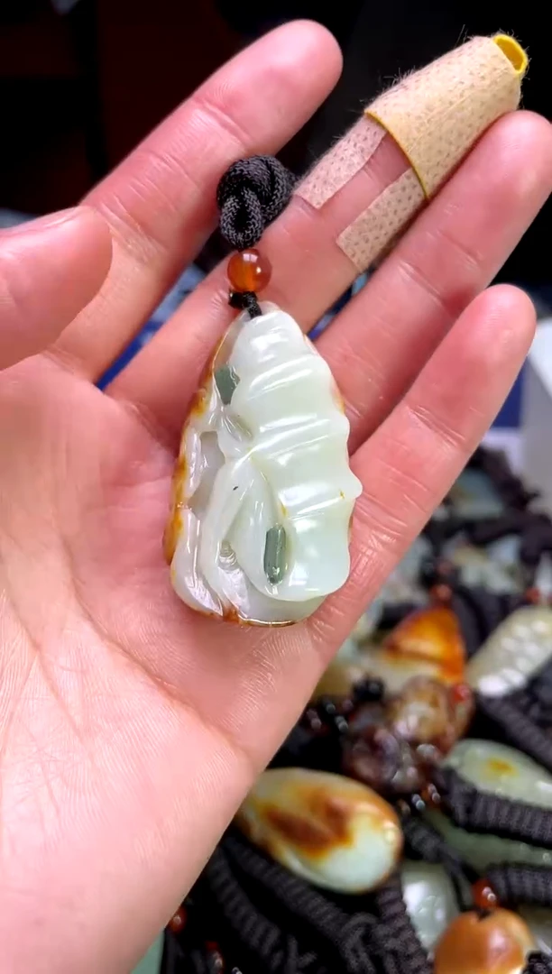 【闪购商品】和田玉颈饰未镶嵌123