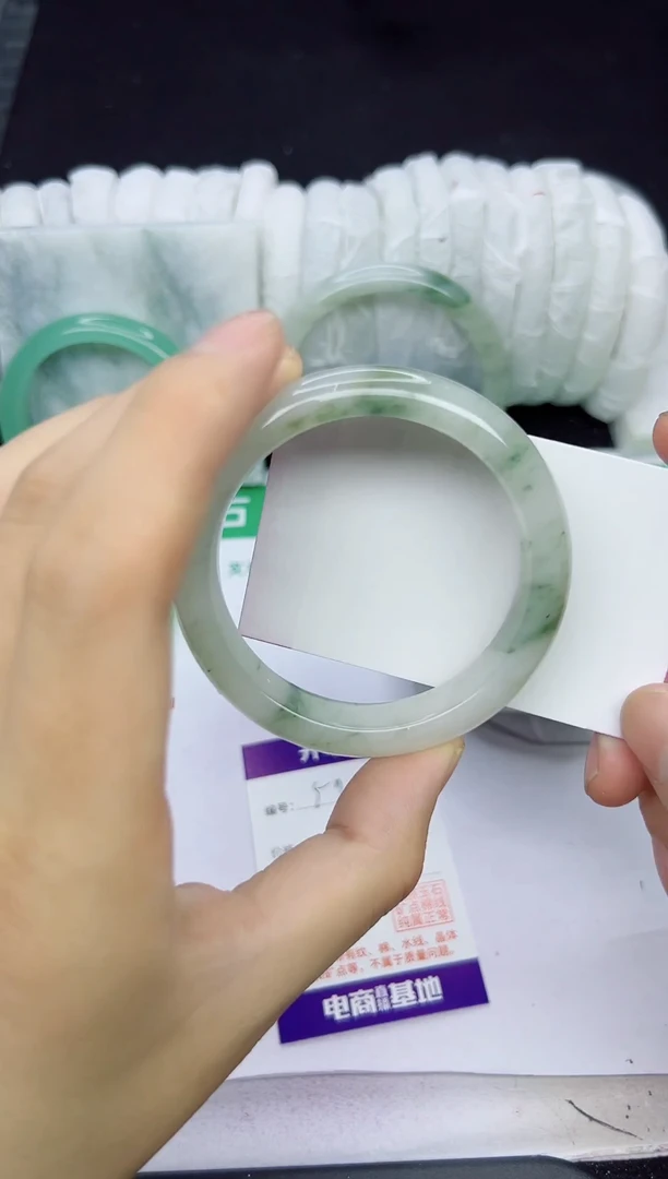 未镶嵌手镯石英质玉59-56/57