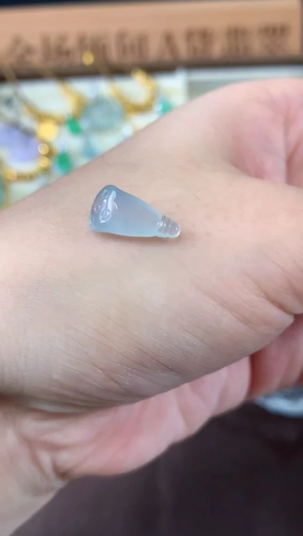 18K金镶嵌翡翠耳饰A587|398