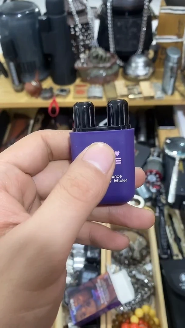 瓷片闪购商品  如图所示