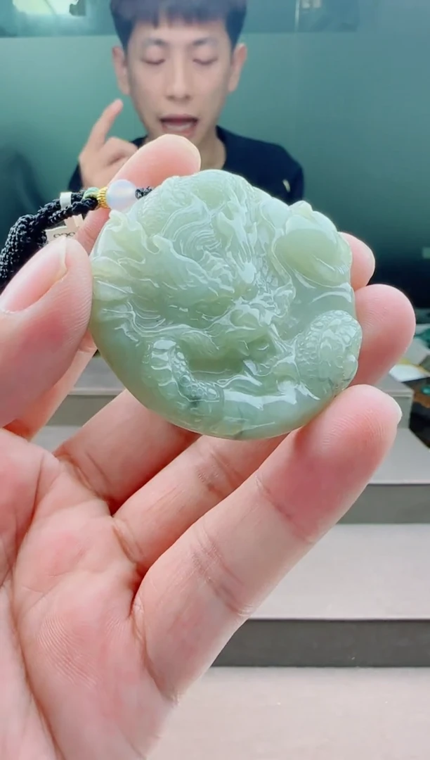 【闪购商品】翡翠颈饰未镶嵌1111111111