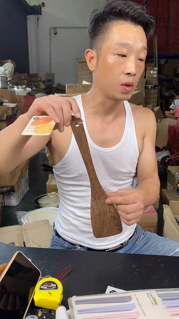 食品级塑料1鸡翅木铲一把