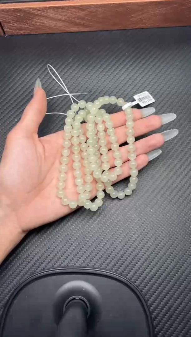 未镶嵌手串和田玉于田微色差卡8长链