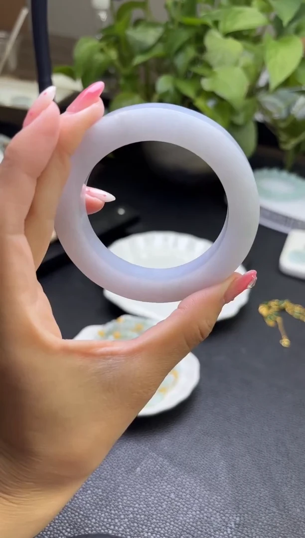 未镶嵌手镯定制翡翠定制手镯不退不换