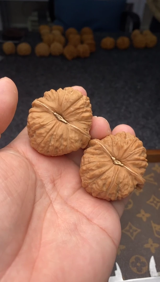 把件文玩核桃B258号44尺南瓜墩