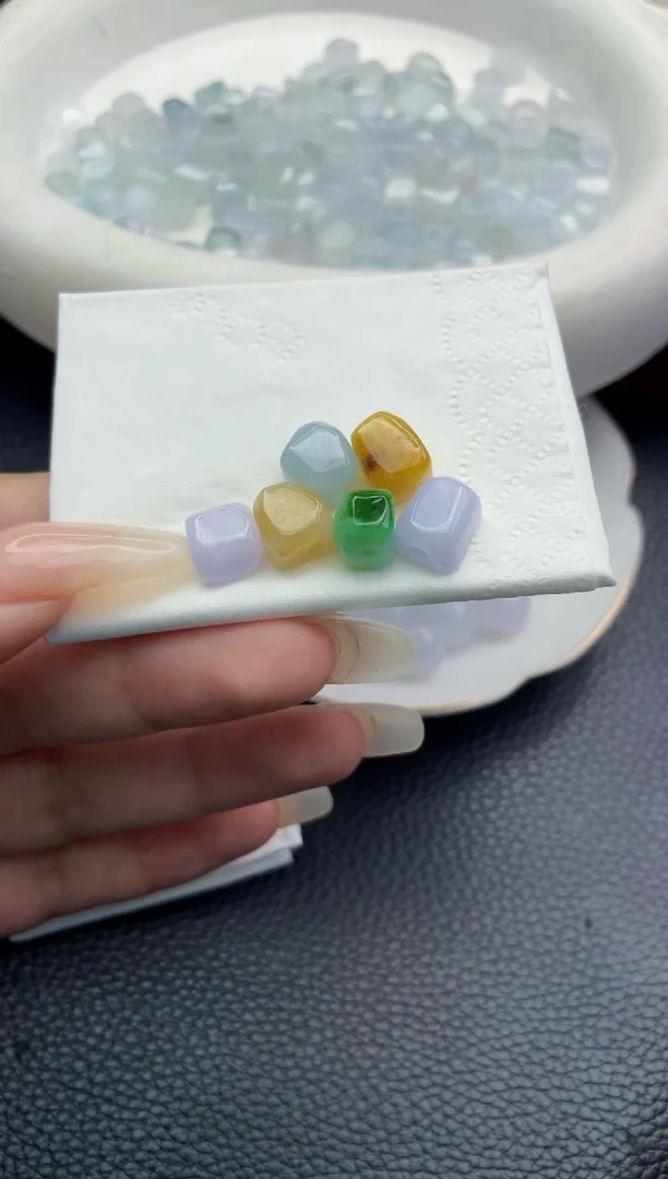 【闪购商品】定制翡翠未镶嵌98011111