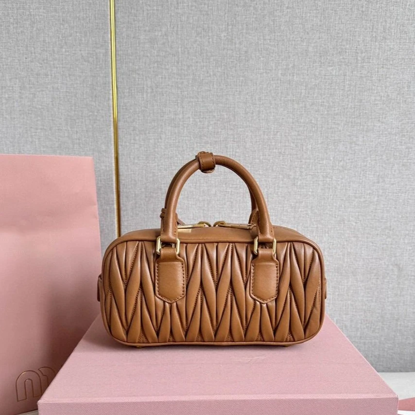 轻奢手拎包保龄球包时尚休闲百搭复古棕色单肩中性肩包