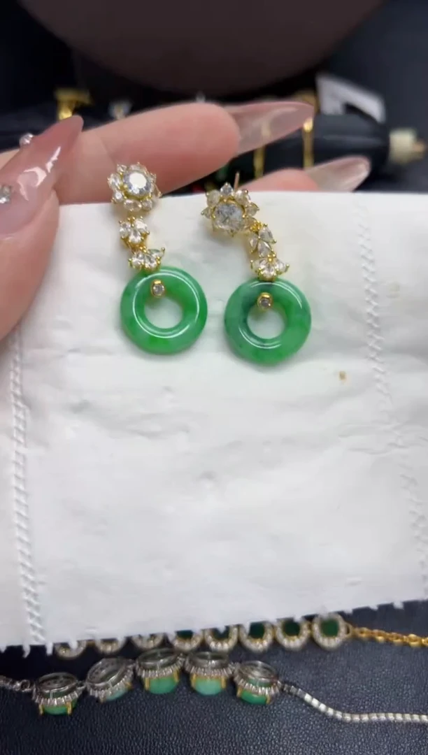 【闪购商品】翡翠耳饰银S925镶嵌Y缅料A货/多样性发货/一件