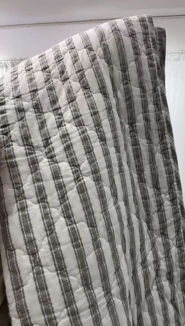 棉230*240纯棉床盖150号微瑕