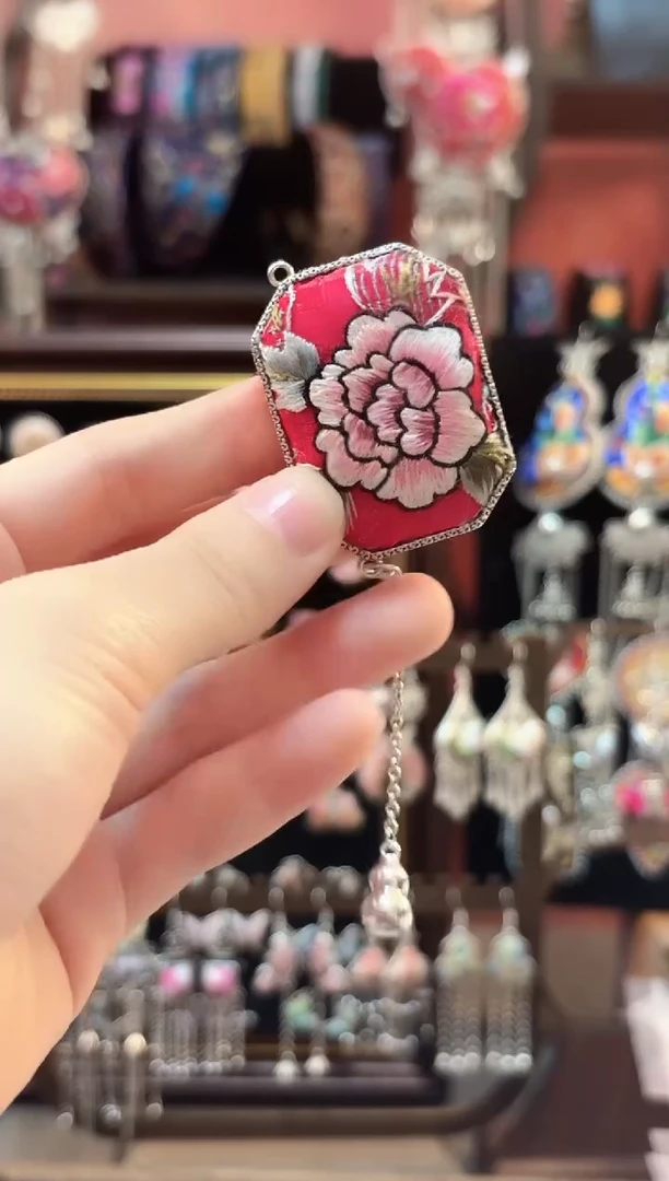 织绣云织谣民族风精美饰品   51+链子