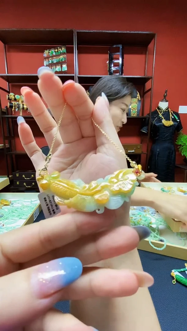 颈饰未镶嵌翡翠翡翠吊坠