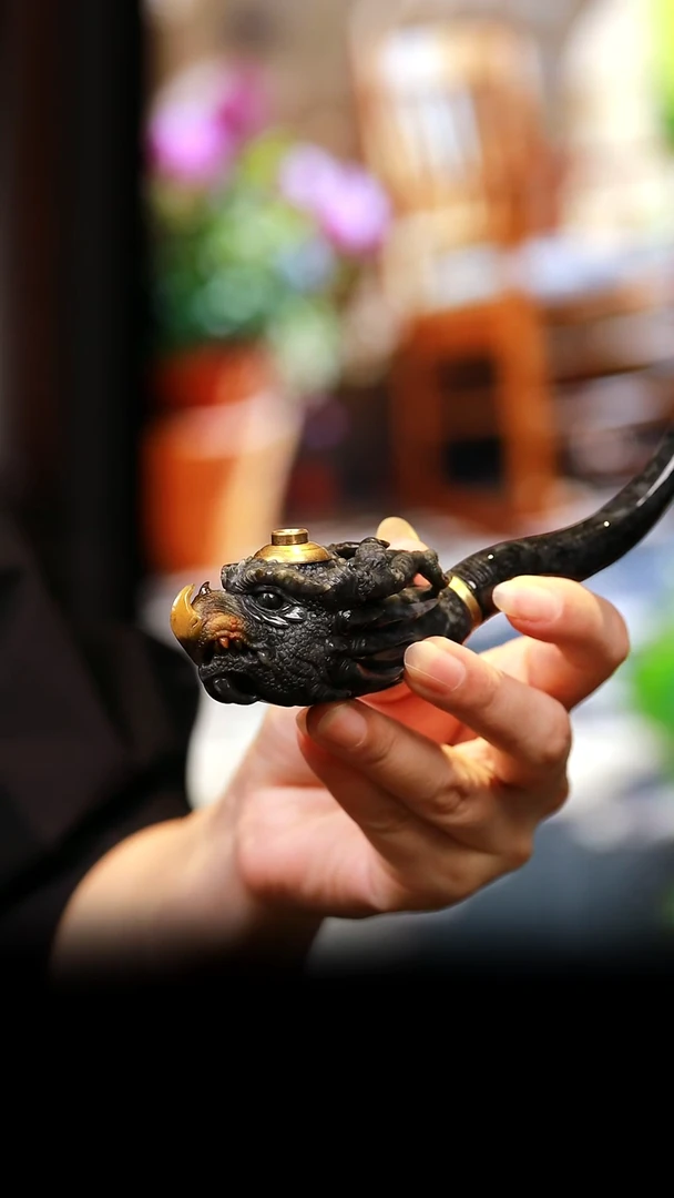 未镶嵌摆件翡翠烟斗