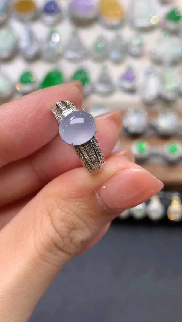 18K金镶嵌戒指翡翠q102