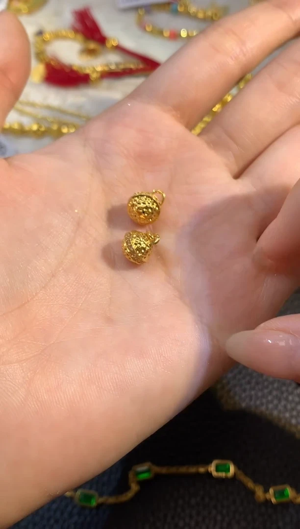 18K金吊坠(不含链)A51   多样性发一件