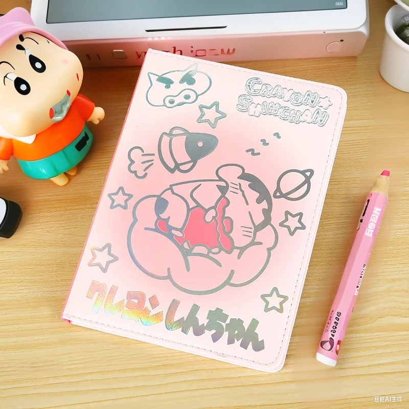 蜡笔小新皮封面镭射笔记本可爱HelloKitty高颜值学生卡通日记本子