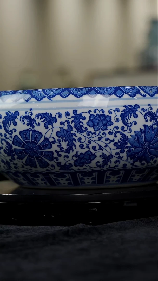 摆件景德镇陶瓷金鱼缸