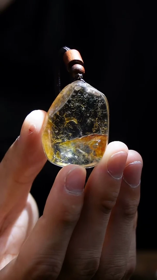 吊坠(赠链)未镶嵌水晶水晶