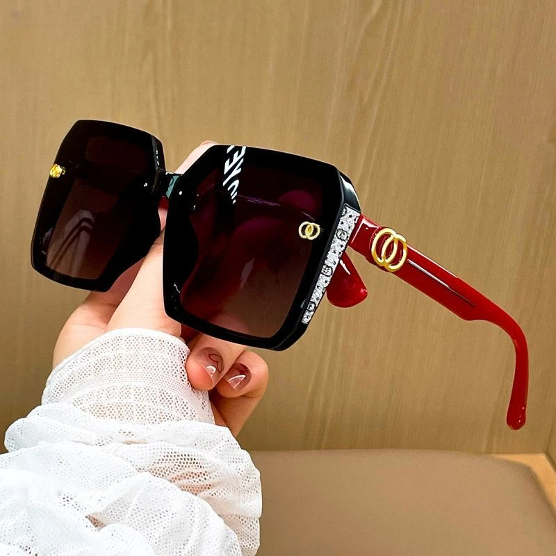 网红时尚街拍潮流个性复古偏光防紫外线太阳镜女士大框大方框遮阳