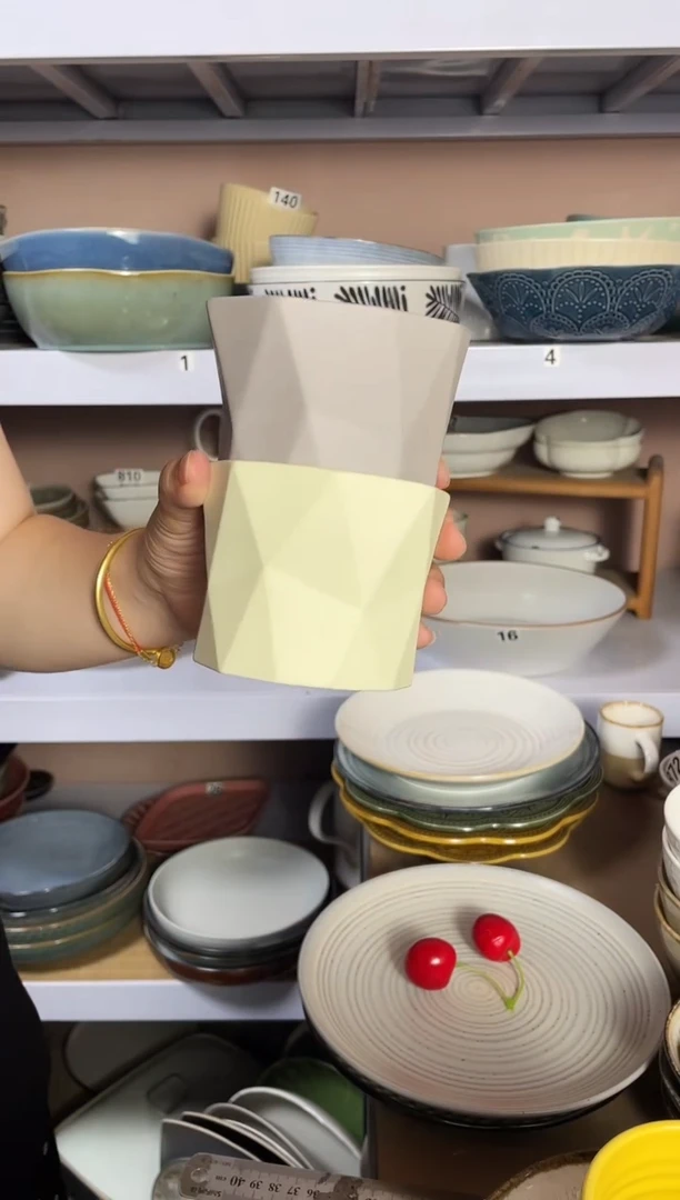 瓷微瑕（2个装）玲珑手握杯子