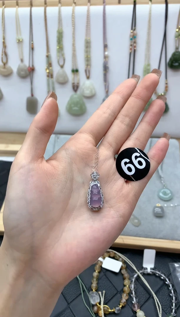 【闪购商品】玛瑙/玉髓颈饰银S925镶嵌四季豆4