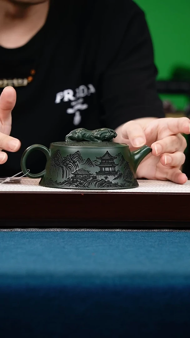 茶壶紫砂绿泥卧虎藏龙