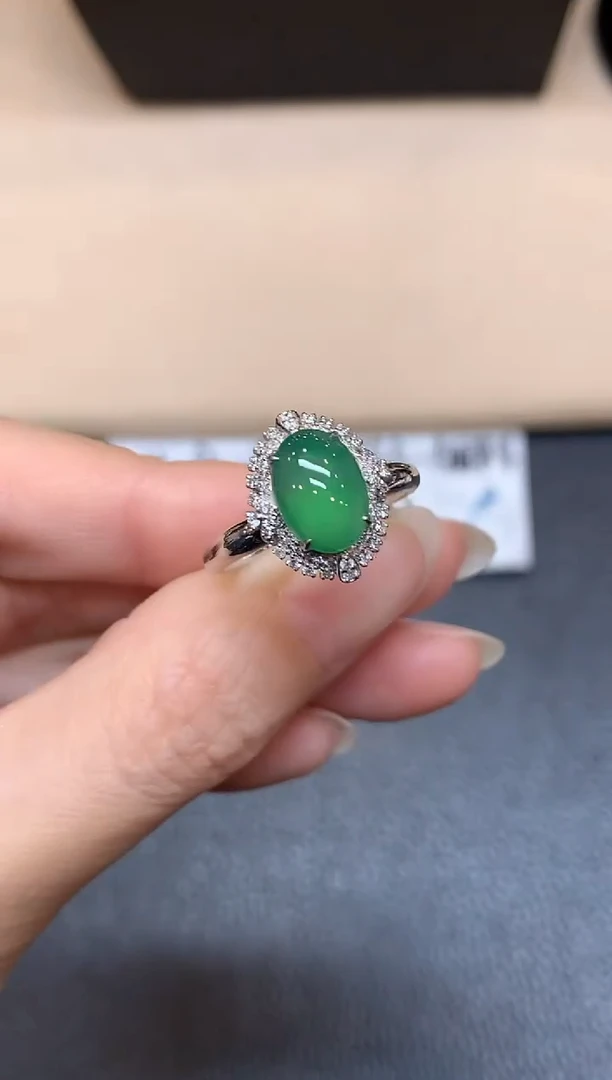 18K金镶嵌戒指翡翠蛋面【无服务费两用款