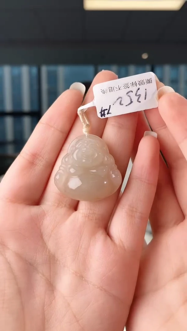 颈饰未镶嵌和田玉佛公 1352
