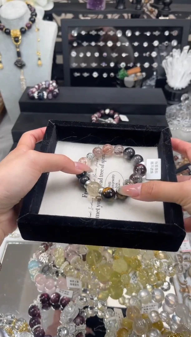 【闪购商品】水晶手链未镶嵌天然水晶 多样性发货